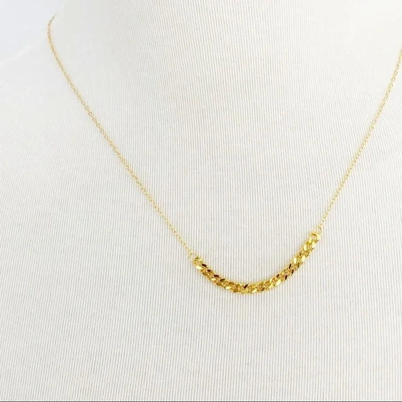 Delicate Links Chain Detail Center 18k Gold-Plated S925 Necklace 15" - Picture 4 of 5